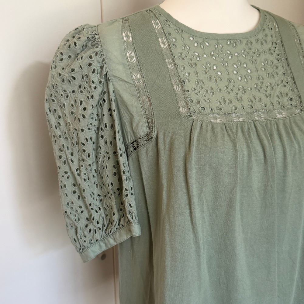 Good Hart Eyelet Lace Top Womens XS Green Cottagecore Milkmaid Prairie Peasant